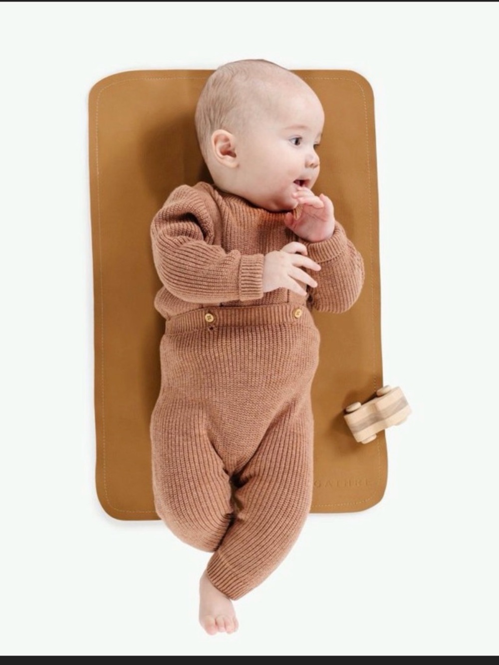 NEW Gathre Let’s Playground Micro Baby Changing Mat Camel